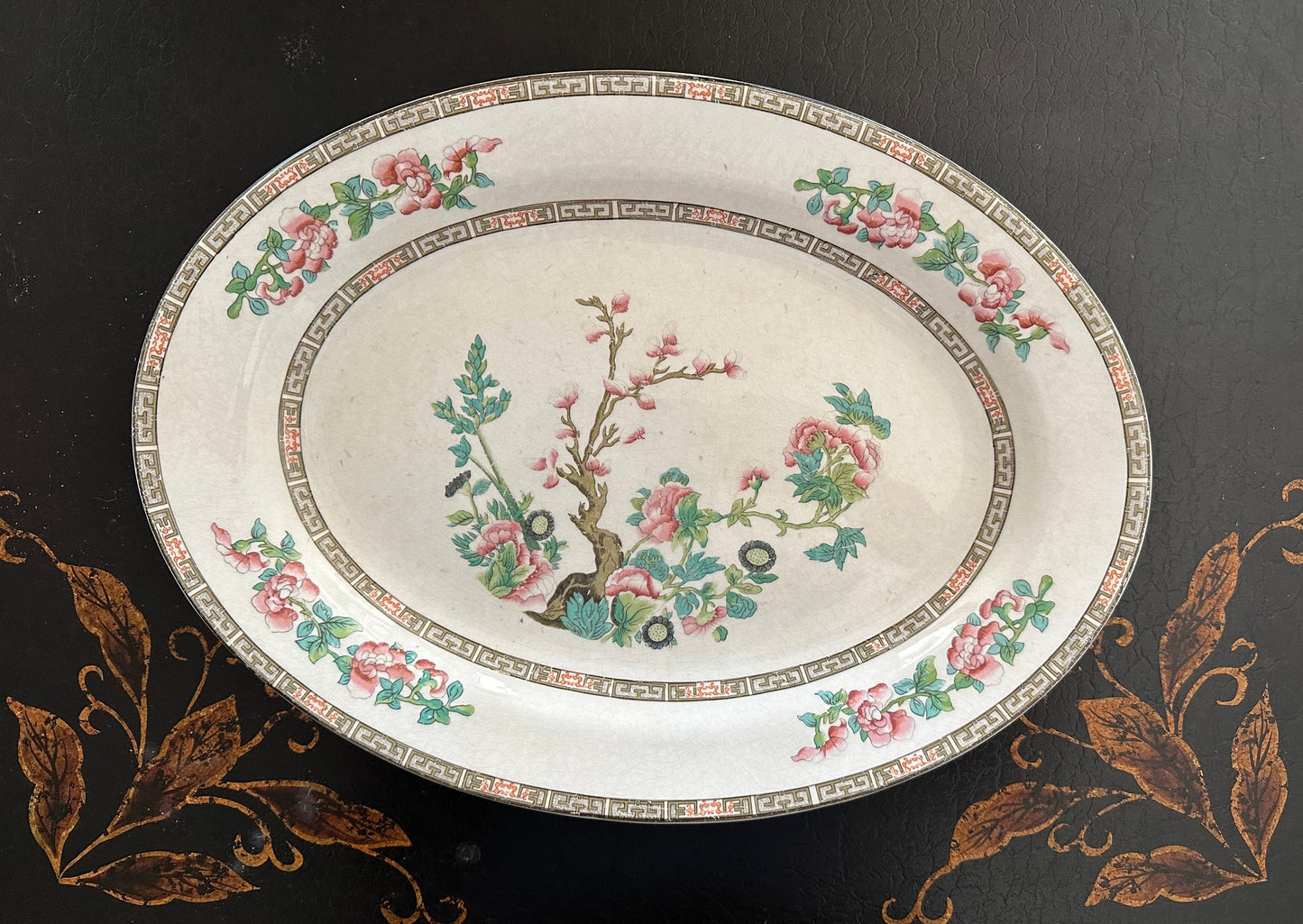 Serving Plate with Indian Tree design and Gold Trim by John Maddock and Sons #IndianTree #JohnMaddock #VintageServingPlate - DharBazaar